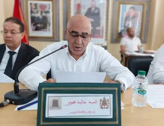 أطلق اسم والده على أحد الشوارع.. رئيس مقاطعة المرينيين بفاس يثير الجدل