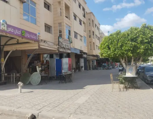 سكان حي بفاس يشتكون ضوضاء محلات تنغص راحتهم ليلا