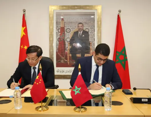بنسعيد ونظيره الصيني يبحثان إنشاء مبادرات في مجال الصناعة الثقافية