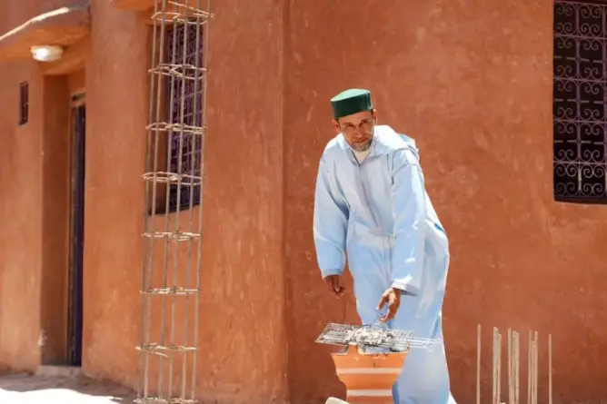 فرحة العيد تكتمل بإعمار مساكن منكوبة ومتضررون يطوون صفحة الزلزال