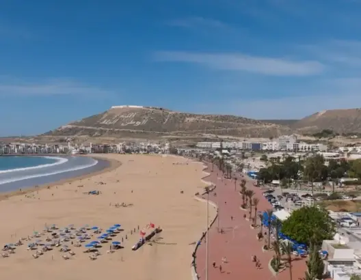 غلاء خدمات الإيواء يحرم أكادير من بلوغ ذروتها السياحية خلال الصيف