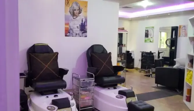 عيادة تجميل تقود 4 أجانب من جنسية فرنسية وتركية إلى السجن بمراكش