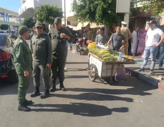 سلطات طنجة تشن حملة لتحرير الملك العمومي