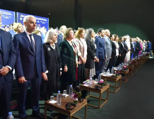 مؤتمر “اقتصاد الرعاية” يدعو لتثمين العمل المنزلي للمرأة وانخراط الرجال في البناء الأسري