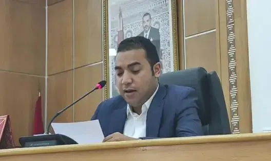 كاتب مجلس جماعة فاس يستقيل عقب إدانته استئنافيا بـ6 أشهر نافذة