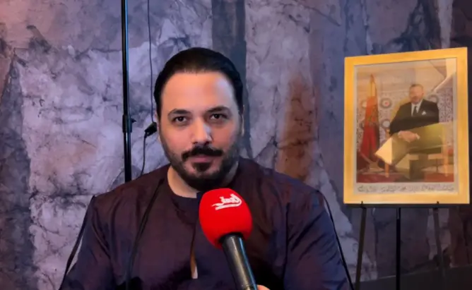 بعد انسحاب جزائريين من حفله بسبب الصحراء.. رامي: لا أخاف من التعبير عن مواقفي والمغرب بلد أصيل