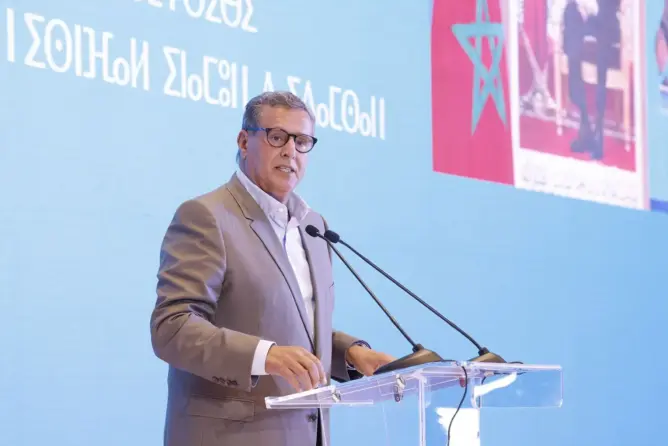 أخنوش يكشف مضمون رسالة طفلة خلال زيارته لطاطا: “سلم على محمد السادس”