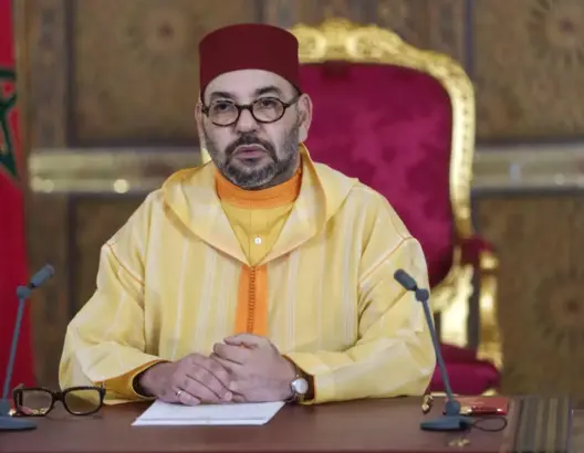 زيارة خاطفة للملك محمد السادس تستنفر سلطات طنجة