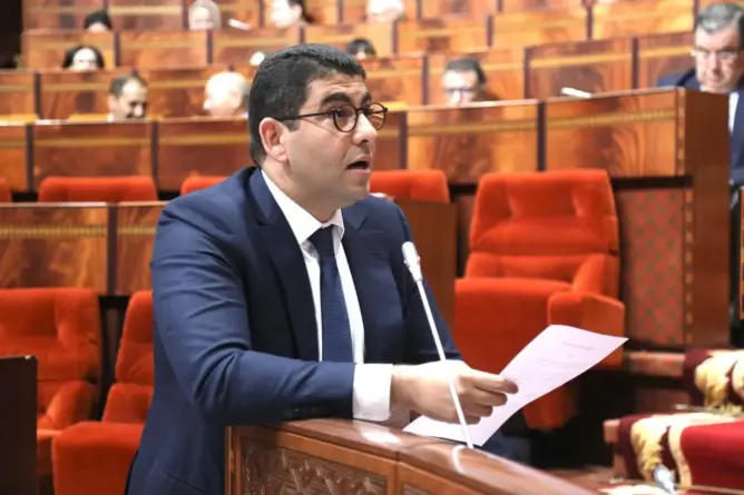 بنسعيد ولقجع يحددان أسقف دعم الصحافة والنشر والطباعة والتوزيع