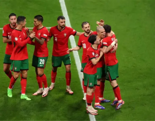 حارس البرتغال ينقذ رونالدو ويقود منتخب بلاده لمواجهة فرنسا في ربع نهائي “اليورو”