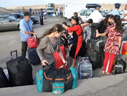 غلاء تذاكر العبور يفسد فرحة مغاربة الخارج ومطالب برلمانية بردّ جميل الجالية