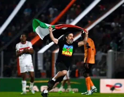 ابتدائية بركان تصدر حكمها بحق المشجع حامل العلم الفلسطيني في مباراة الزمالك