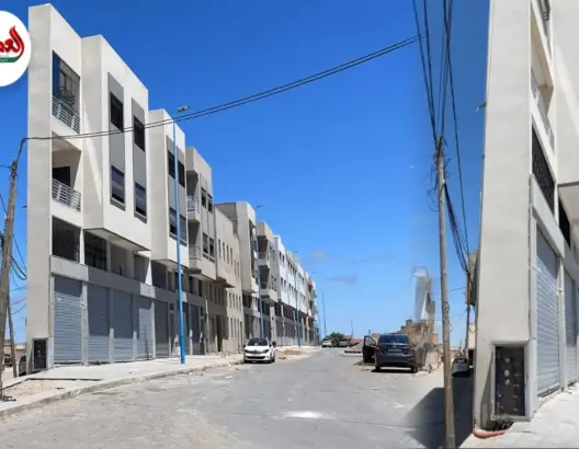 بناية غريبة على شكل “بلازما” بالجديدة