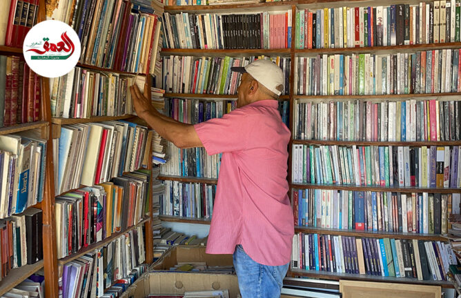 تراجع الإقبال يهدد تجارة الكتب القديمة بمراكش والنقط السوداء وغياب المرافق يفاقمان معاناة الكتبيين