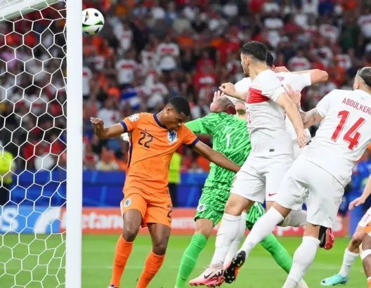 هولندا تنهي مغامرة تركيا بـ”اليورو” وتكمل عقد المتأهلين للمربع الذهبي