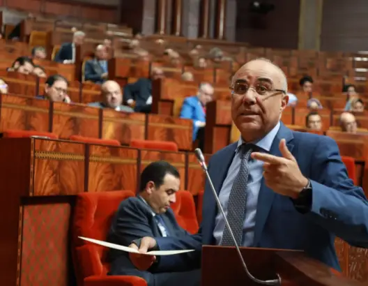 “غياب العدالة” في توزيع منح الطلبة يحرج ميراوي ومطالب برلمانية بإحداث صندوق خاص 