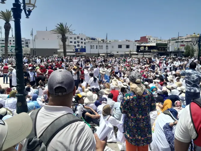 بعد تصعيدها.. أيت الطالب يدعو نقابات الصحة لاجتماع ليبلغها رد الحكومة