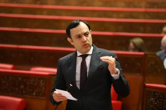 السكوري: جبهة الدفاع عن الإضراب تعبير حضاري وأنا وزير النقابات في الحكومة