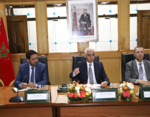 بعد شهور من التوتر.. الحكومة توافق على مطالب نقابات الصحة لطي الأزمة