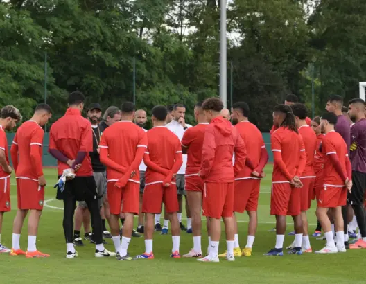 بحضور جل اللاعبين.. المنتخب المغربي يباشر تحضيراته بليون استعدادا للأولمبياد