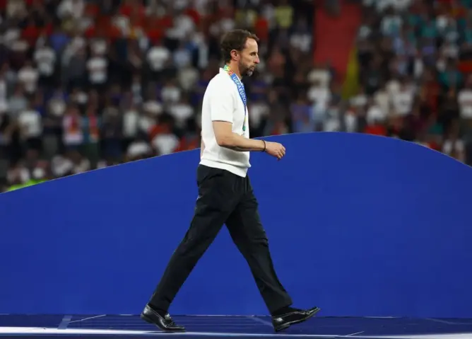بعد خيبة “اليورو”.. ساوثغيت يستقيل من تدريب المنتخب الإنجليزي