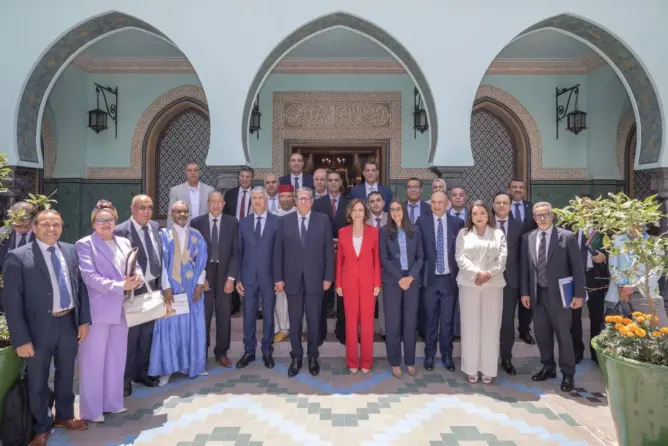 أخنوش يترأس أول اجتماع لمجلس الصناعة التقليدية.. وتشكيل لجنة خاصة لإعداد “خارطة الطريق“