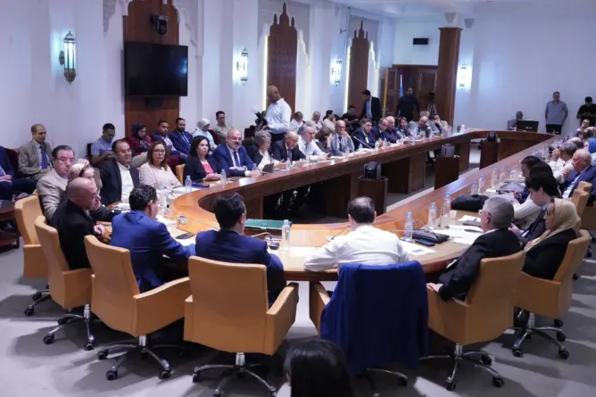 تقنين الإضراب.. نواب يطالبون بتغليب مصلحة الوطن وحذف فصل سجن المضربين