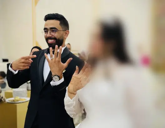 تهنئة للزميل عزيز صفي الدين بمناسبة دخوله القفص الذهبي