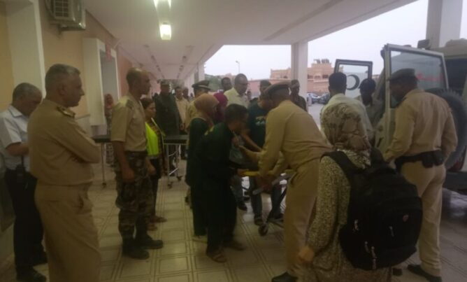 وفاة سيدة في انقلاب سيارة نقل عاملات بضيعة فلاحية نواحي الراشيدية