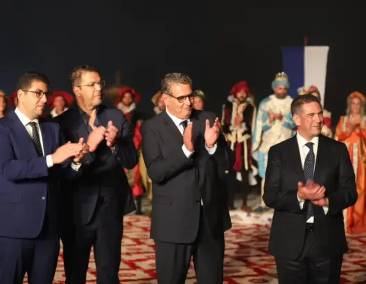 أخنوش وبنسعيد يحضران العرض الأول لـ”نوستالجيا.. عاطفة الأمس” بـ”أكادير أوفلا الأثري”