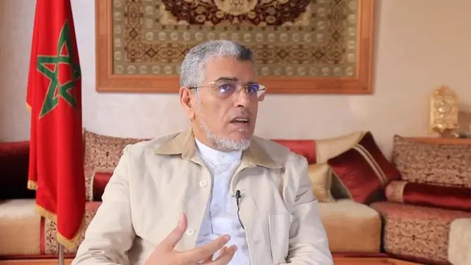 الرميد يشيد بخطبة “الرسول مربيا ومعلما” ويدعو إلى إبعاد منابر الجمعة عن “الجدل العقيم”