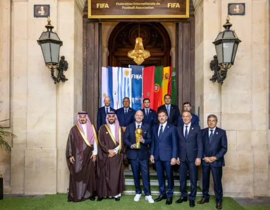 المغرب والبرتغال وإسبانيا يقدّمون رسميا ملفّ المونديال.. ولقجع: ترشحنا إرث للأجيال