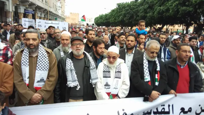 العفو الملكي يشمل مناهضين للتطبيع وأعضاء بجماعة العدل والإحسان
