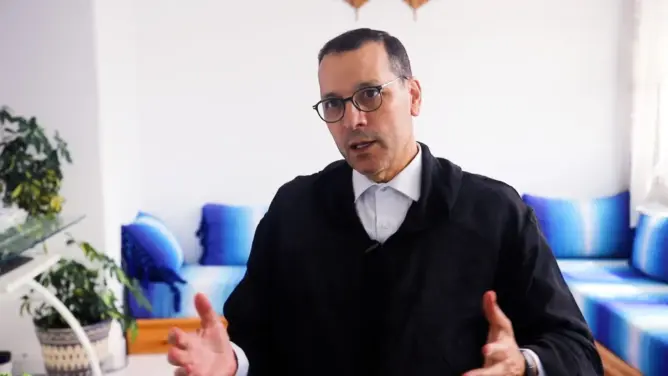 شهادات خاصة.. الصمدي يكشف دور إمارة المؤمنين في تحصين الأسرة المغربية ومنظومة القيم (فيديو)