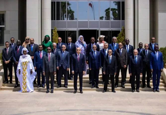 موريتانيا تعلن تشكيلة الحكومة الجديدة.. 29 وزيرا بقيادة خريج معهد الاحصاء بالمغرب