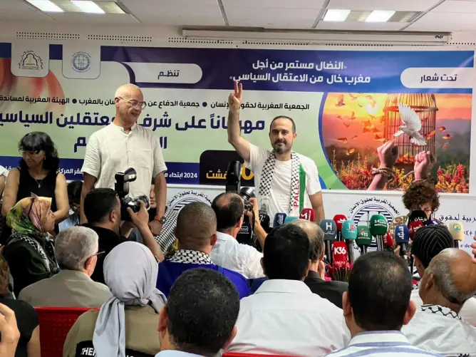 بعد العفو الملكي.. الريسوني يطالب بمحاصرة صحافة التشهير  وينادي بوقف الاعتقالات “الظالمة” (فيديو)