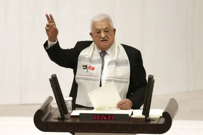 اتصالات إقليمية ودولية لتأمين زيارة الرئيس الفلسطيني إلى غزة “لوقف الحرب”