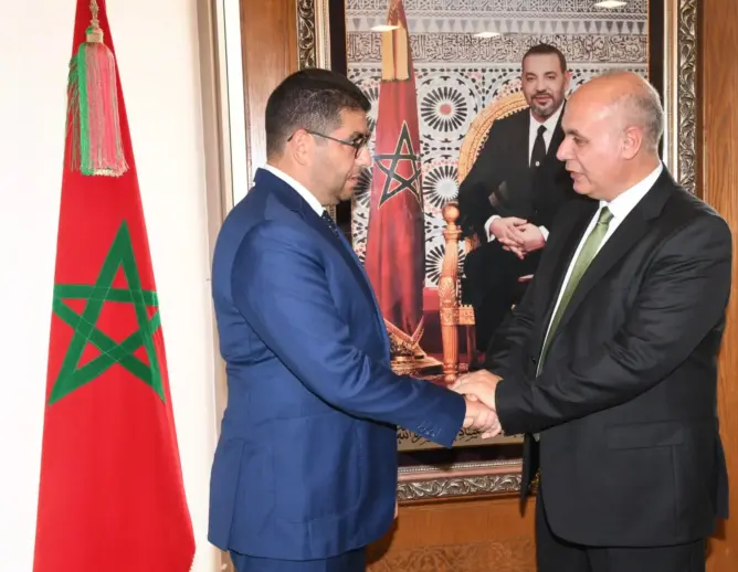 بنسعيد يجري مباحثات مع نظيره الفلسطيني