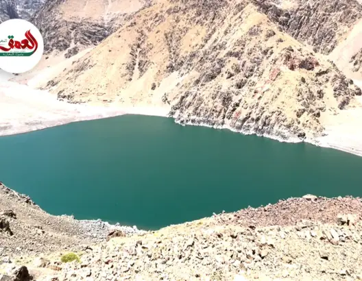 بحيرة إفني.. جوهرة سياحية وسط الجبال
