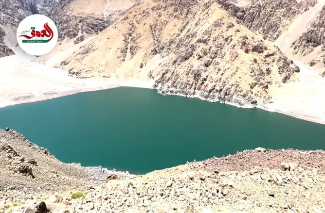 بحيرة إفني.. جوهرة سياحية وسط الجبال