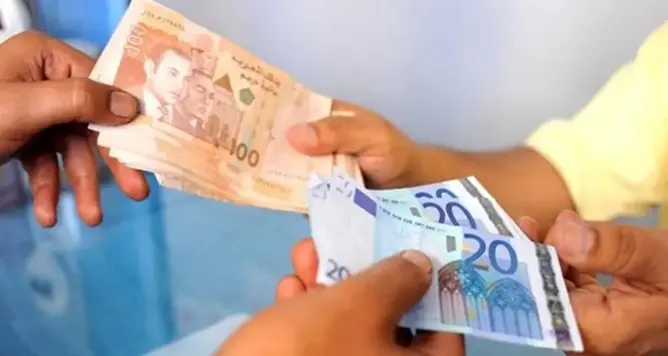 قيود الاتحاد الأوروبي على تحويلات الأموال.. هل تتسبب في إعاقة تحويلات المغاربة؟