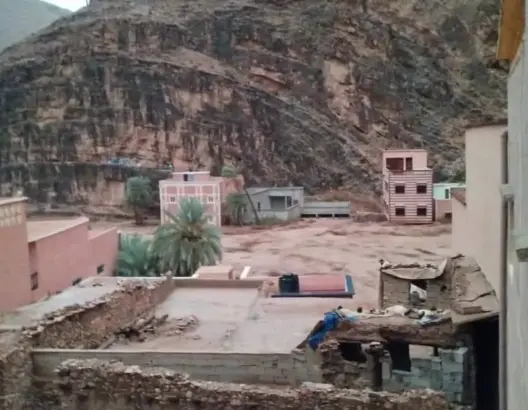 فيضانات الجنوب الشرقي.. تعبئة 200 شخص و96 آلية لإعادة فتح الطرق