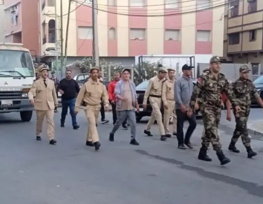 جرافات السلطات تنوب عن الجماعات في تحصيل رسوم احتلال الملك العمومي