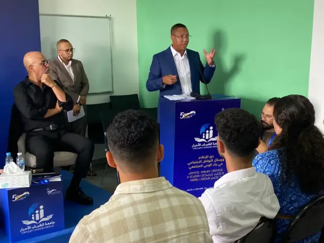 لغروس: الإشاعة وباء قاتل ويجب دعم الصحافة الموثوقة لمواجهة مخاطر التواصل الاجتماعي