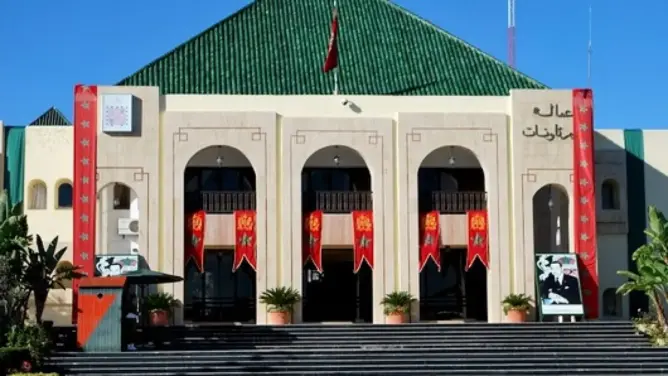فواتير الهاتف بالمجلس الإقليمي لتاونات تثير جدلا
