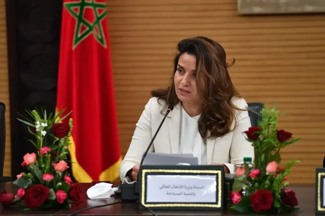 الوزيرة بنعلي “تتجاهل” توجيهات أخنوش لترشيد النفقات وتطلق صفقة لشراء سيارات فاخرة