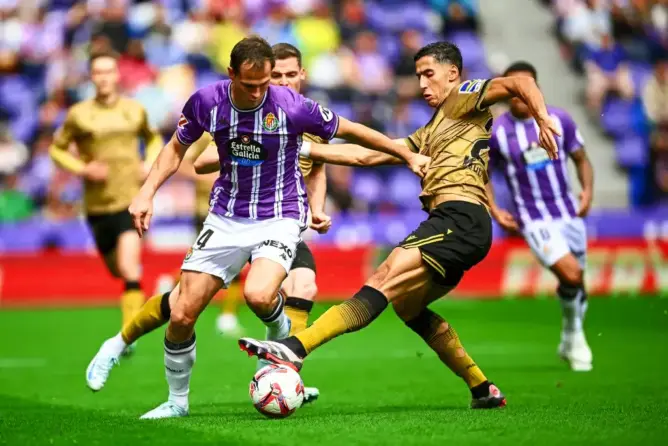 هل تطيل إصابة نايف أكرد غيابه عن الملاعب عقب مباراة بلد الوليد؟
