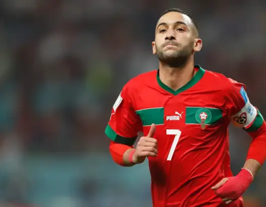 اتهم المغرب بدعم اسرائيل.. هل يؤثر موقف زياش على مشوراه رفقة أسود الأطلس ؟
