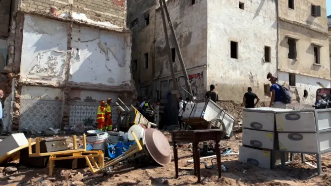 بعد تعثر تجاوز 3 عقود.. مطالب بتوفير سكن لائق لمتضرري مشروع المحج الملكي بالبيضاء