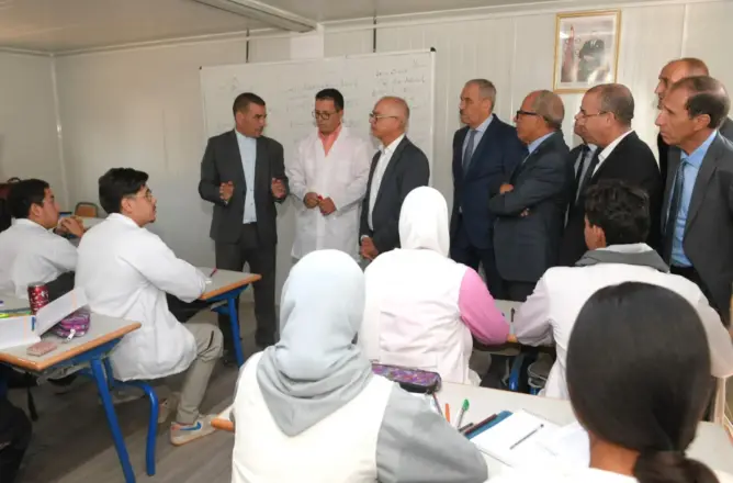 بعد مرور عام على الزلزال.. إهمال ثانوية دمنات يسائل وزارة بنموسى